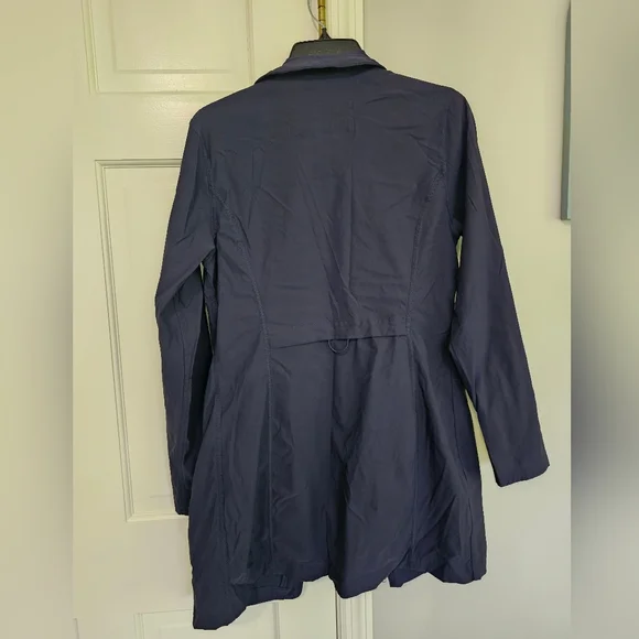 Eddie Bauer Women's Navy Jacket - Picture 6 of 6